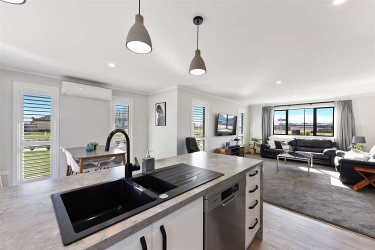 2 Oakdale Grove Richmond_4