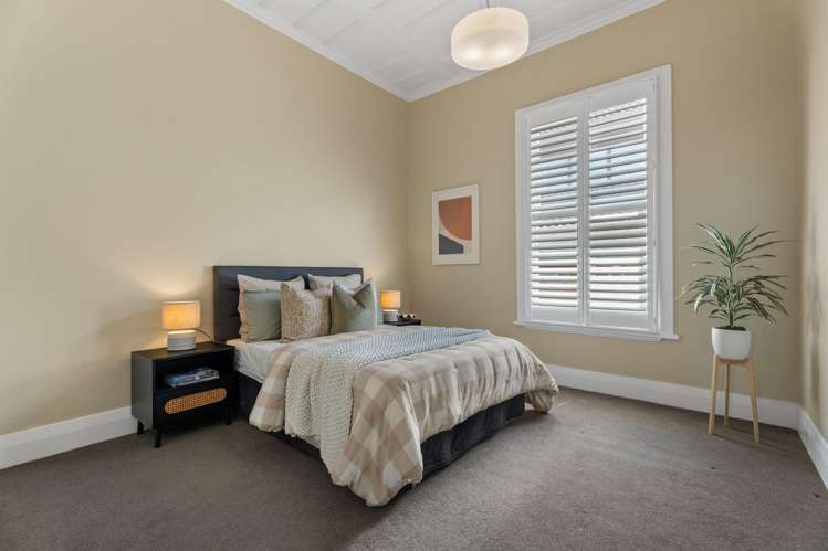 21 Queen Mary Avenue Epsom_18