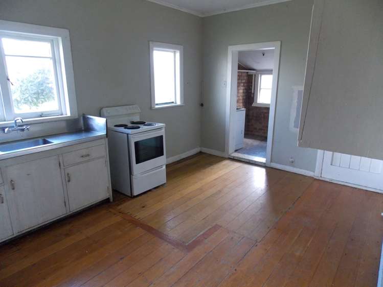 32 Driver Road Mangere East_15