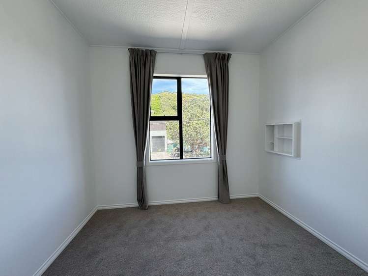 98 Eden Street Island Bay_21