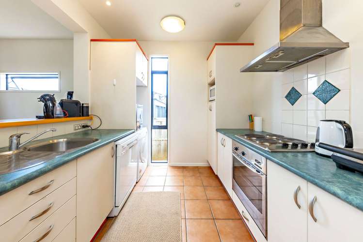 46/2 Armoy Drive East Tamaki_3