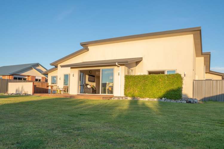 11 Wet Jacket Place Te Anau_11