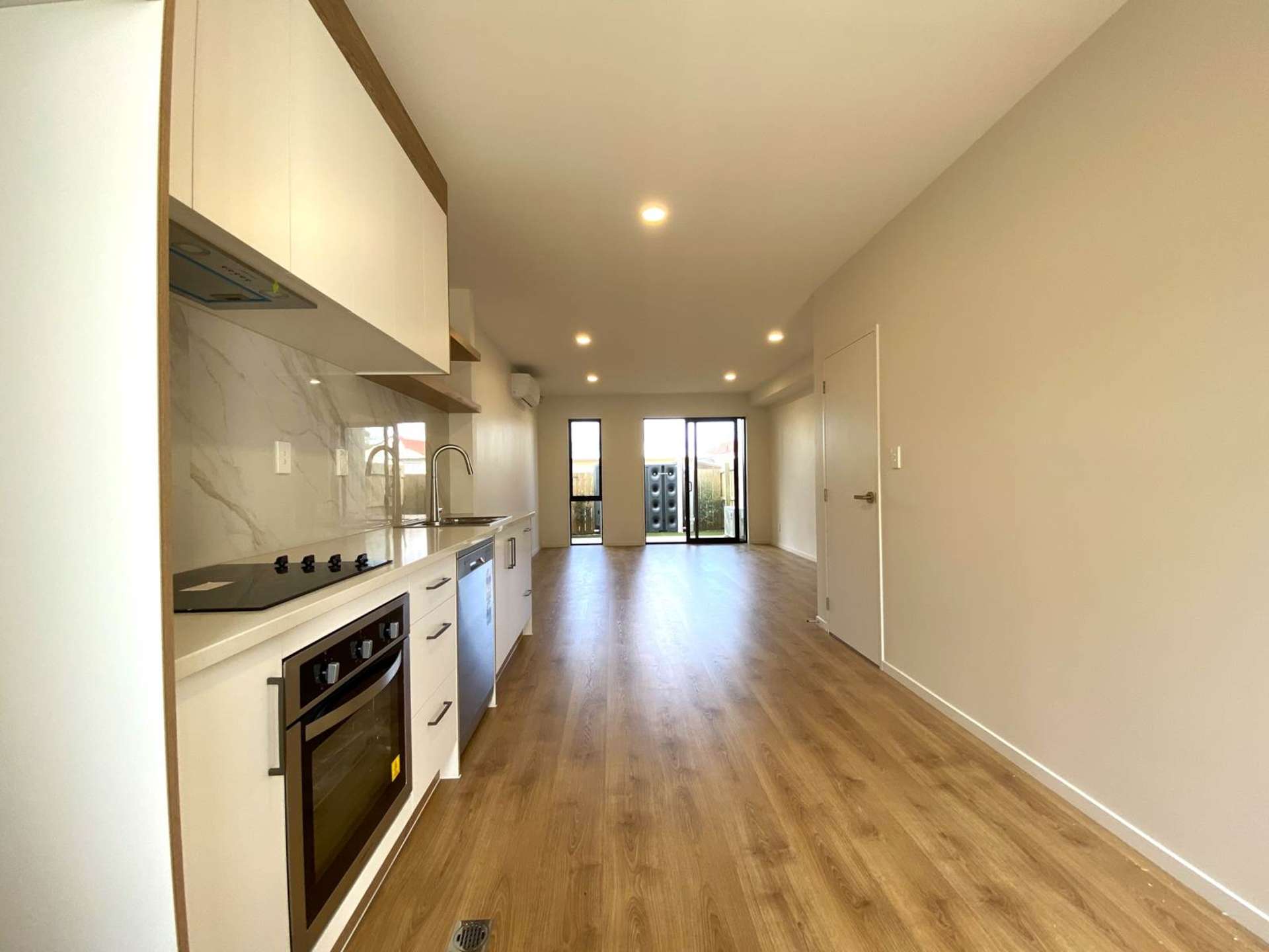 4/42 Woodside Road Massey_0