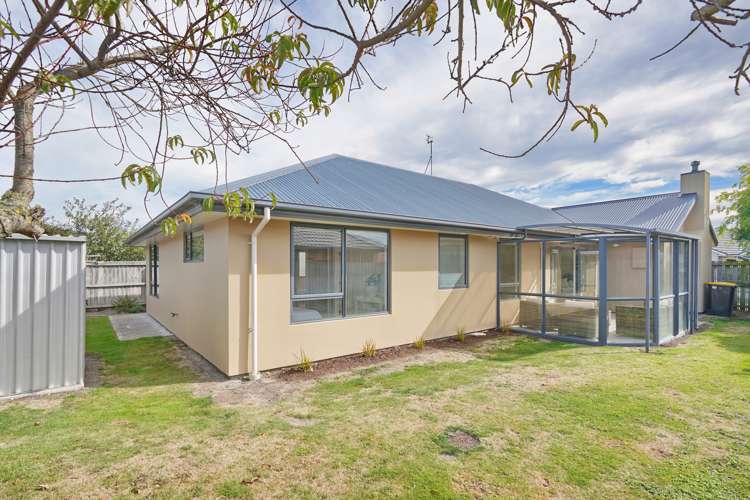 6 Delta Way Woolston_15