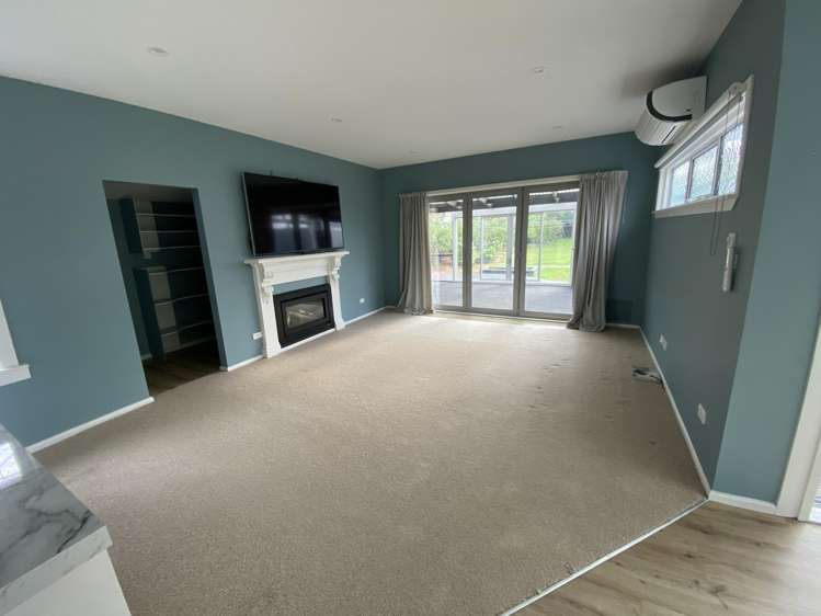 697 Worcester Street Linwood_3