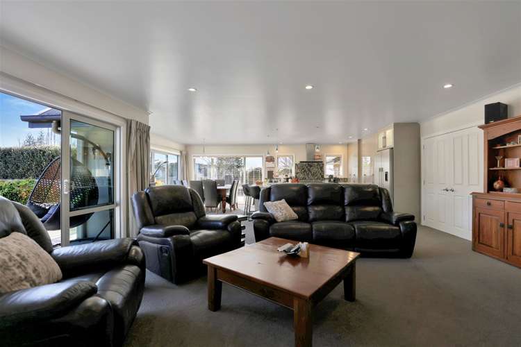 4 Country Place Allenton_7