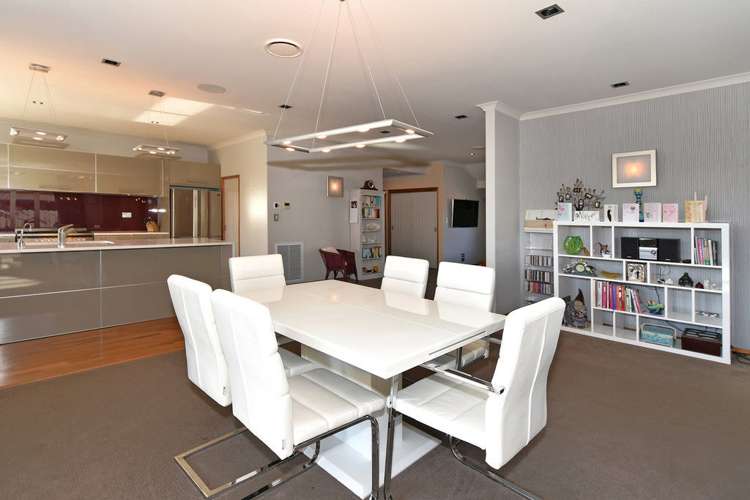 8 Sequoia Way Stoke_5