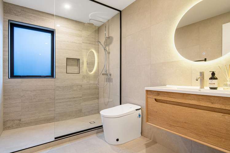 14 Streamview Way Long Bay_21