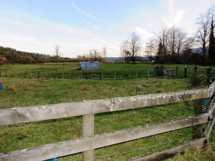 6 Boatmans Road Reefton_4