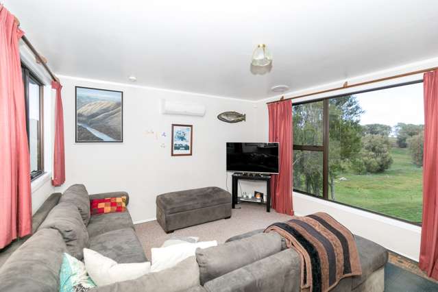 221 Meadway Road Ngahinapouri_2