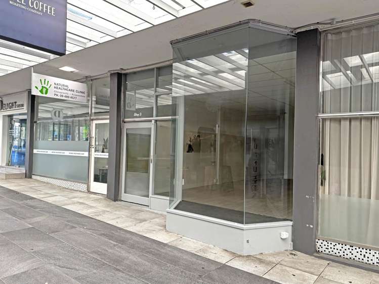 Shop 3/56 Hurstmere Road Takapuna_1