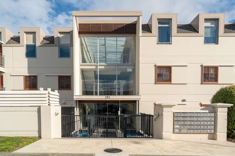 10/101 Roberts Street Taupo_13