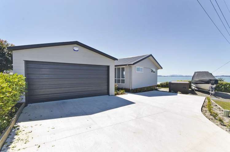 23 Alexander Road Algies Bay_32