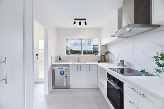 1/1 Flagstaff Place Massey_3