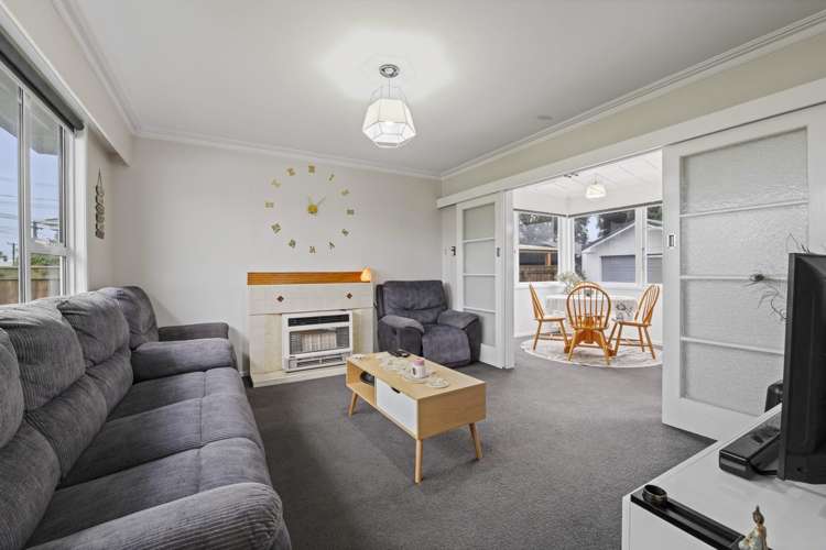 20 Egmont Street Hawera_1