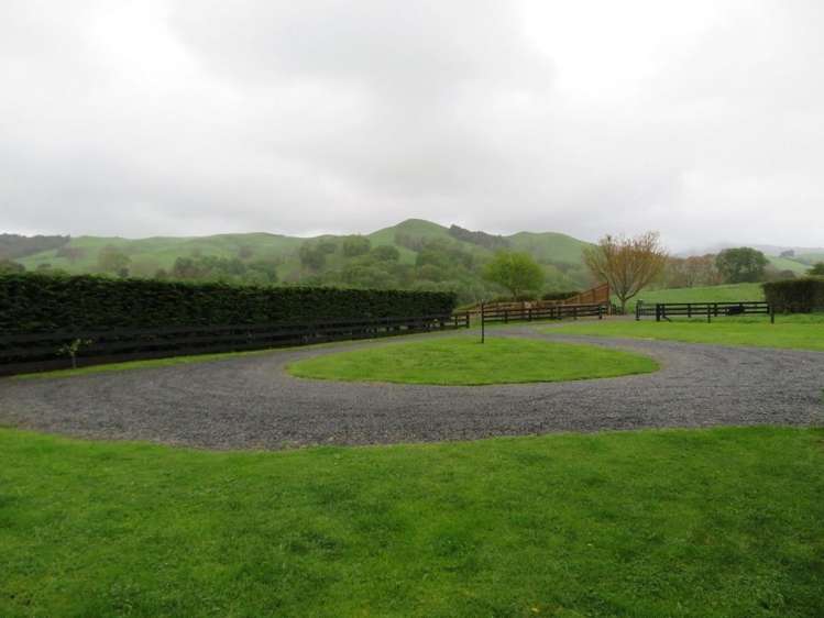 11 Dillon Road Rotoorangi_30