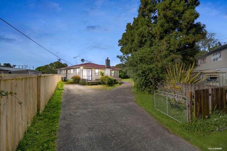32 Dreadon Road Manurewa_0