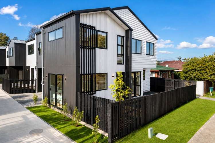 348A Bucklands Beach Road_2