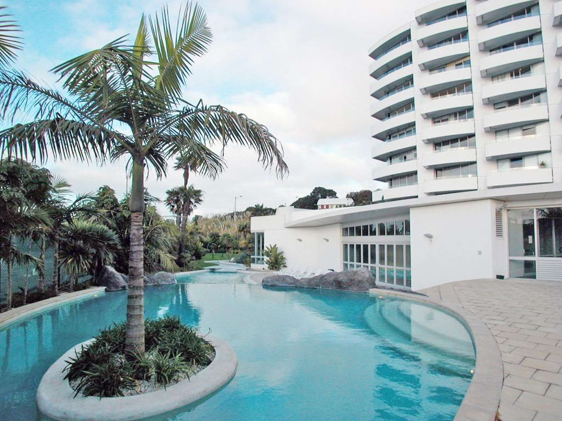 88 The Strand 1761_0