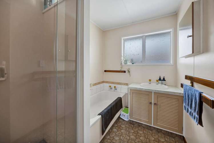 36 Te Roti Road Hawera_16