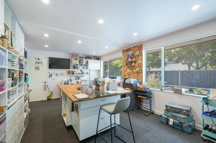 53 Covent Drive Stoke_17