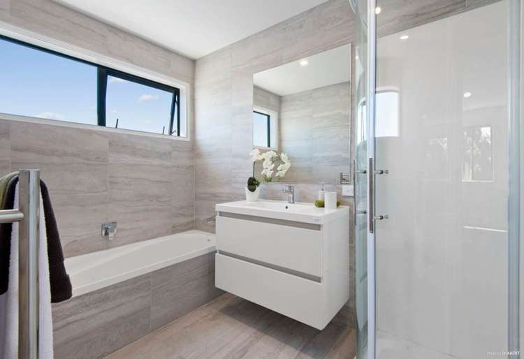 34a John Dee Crescent Red Beach_9