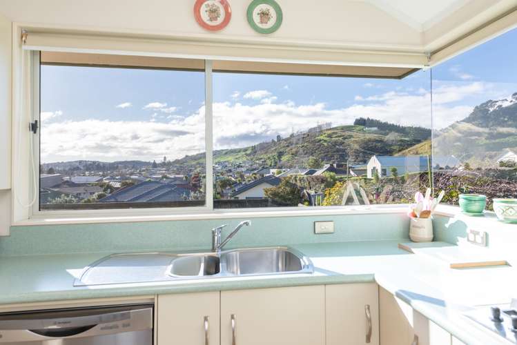 18 Ballard Drive Stoke_6