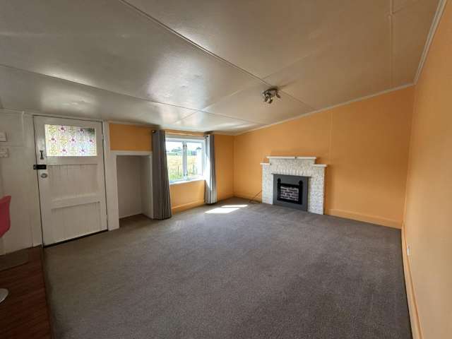 25 School Road 1942_2