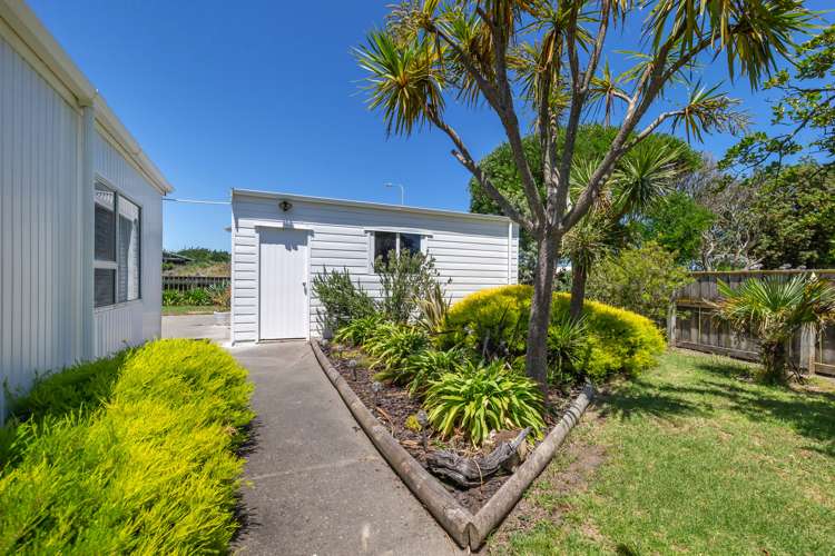 38 Te Kiri Street Himatangi Beach_16