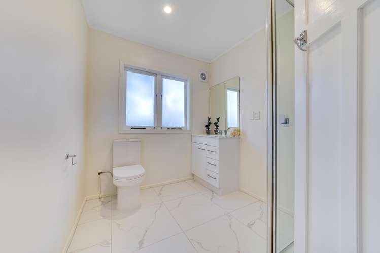 1/8 Kelvin Road Papakura_12