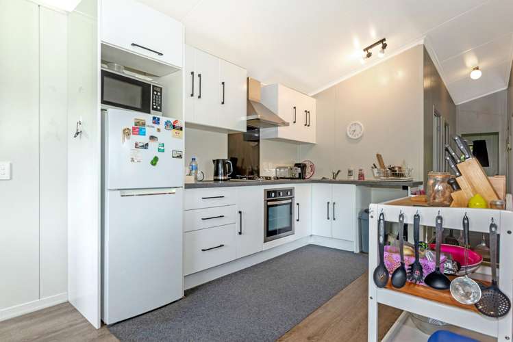 9 and 11 Motu Road Matawai_18