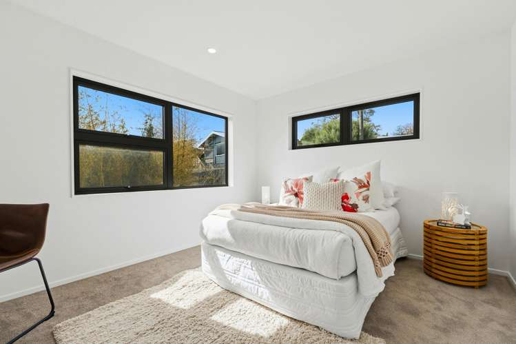7/137 Moore Street Hillcrest_3