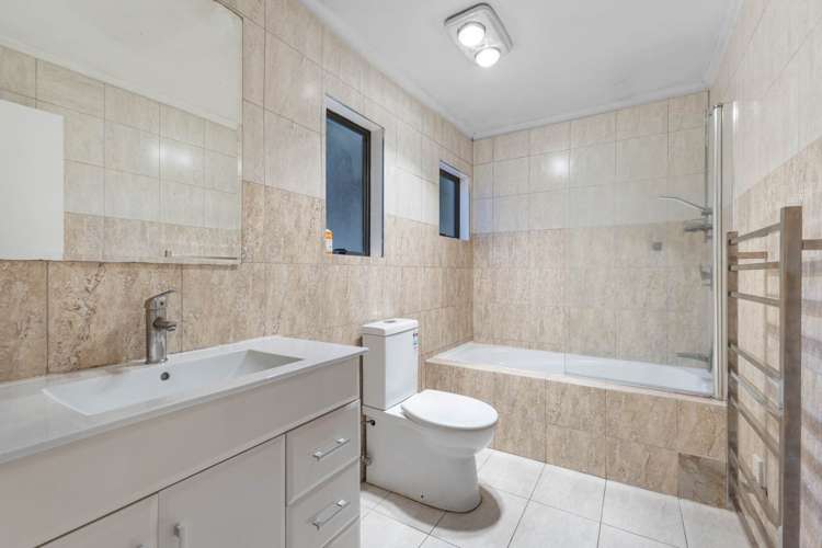 54B Kautami Avenue Papatoetoe_12