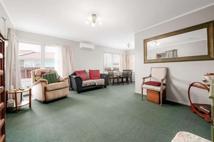 139 Spinley Street 11385_7