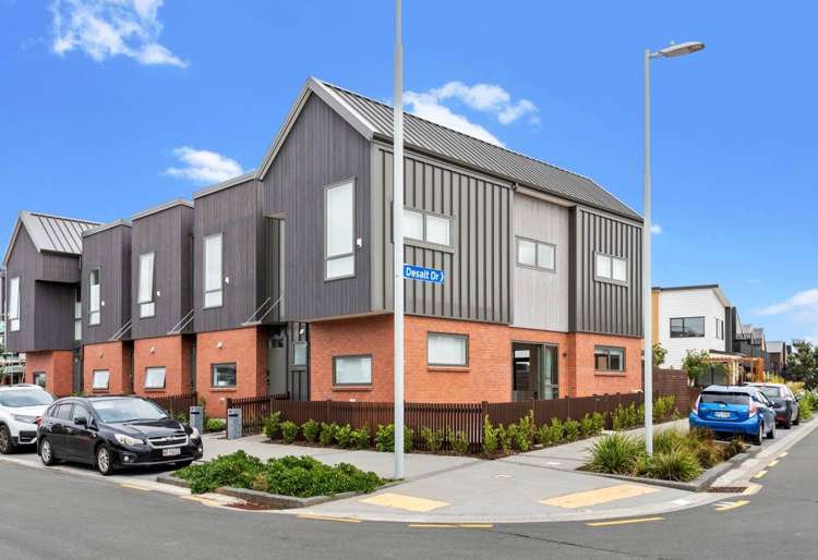 60 Wallace Road_0