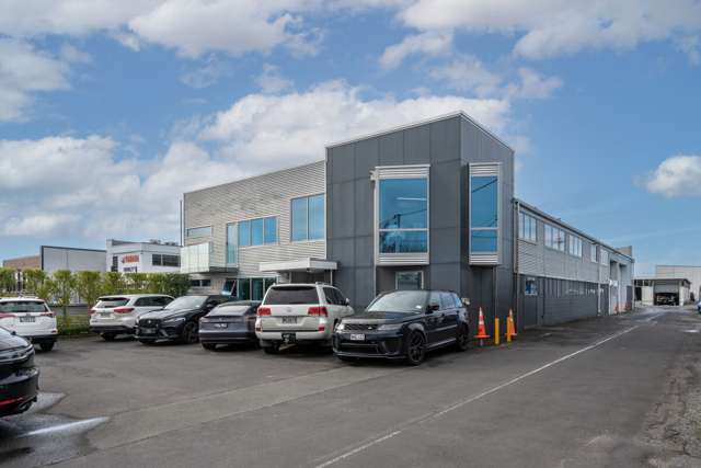 1/229 Archers Road Wairau Valley_1