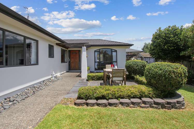 28 Reybert Place Massey_25