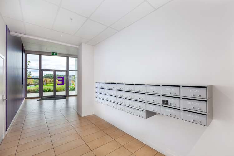 108/25 Don Mckinnon Drive Albany_18