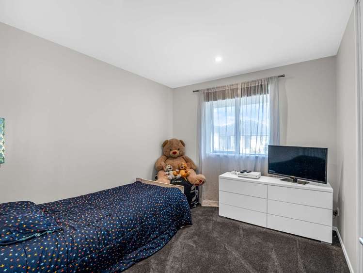 1 Cox Lane Amberley_26