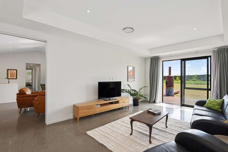 154 River Road Tai Tapu_11