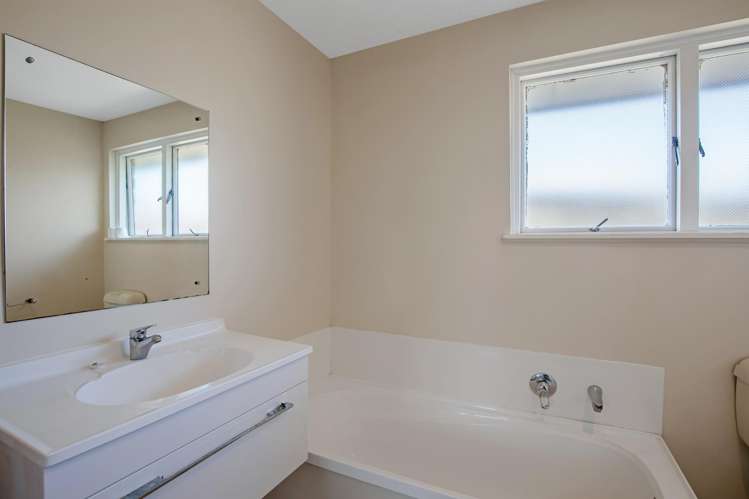 4 Whelan Place Hei Hei_11