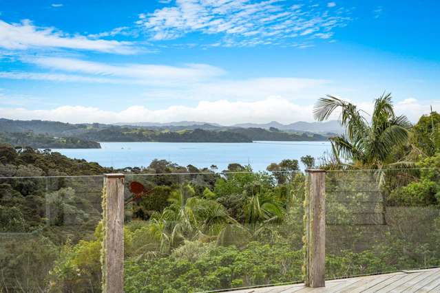 Sea Views, Space, Style & Serenity