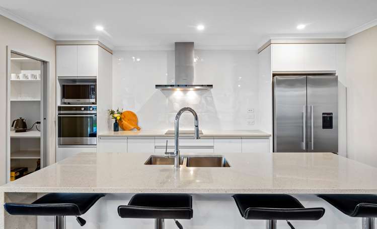 15 Orchard Terrace Riverhead_9