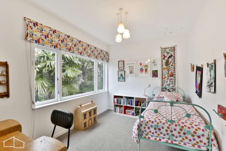 1 Miha Road Titirangi_11