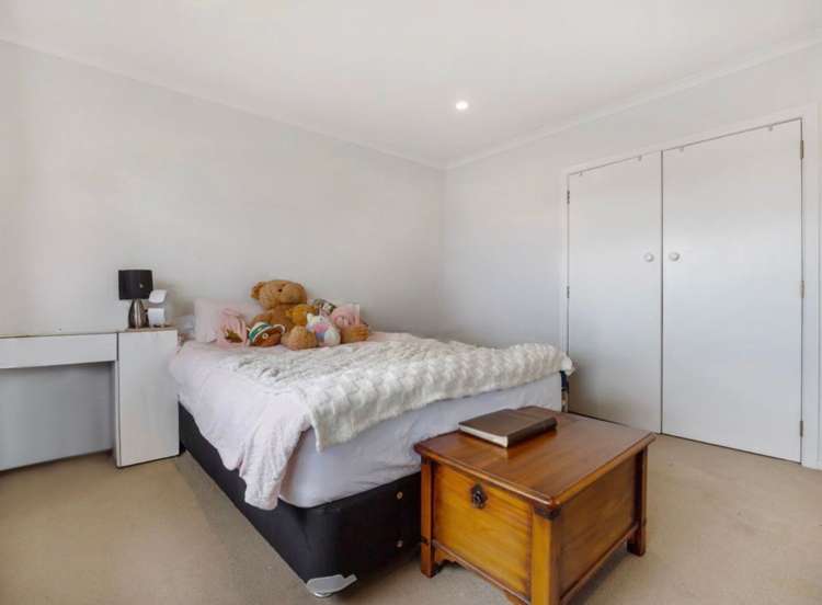 38 Helvetia Road Pukekohe_11