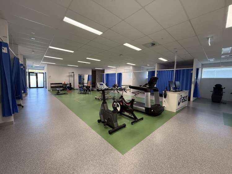 3 Akoranga Drive Northcote_7