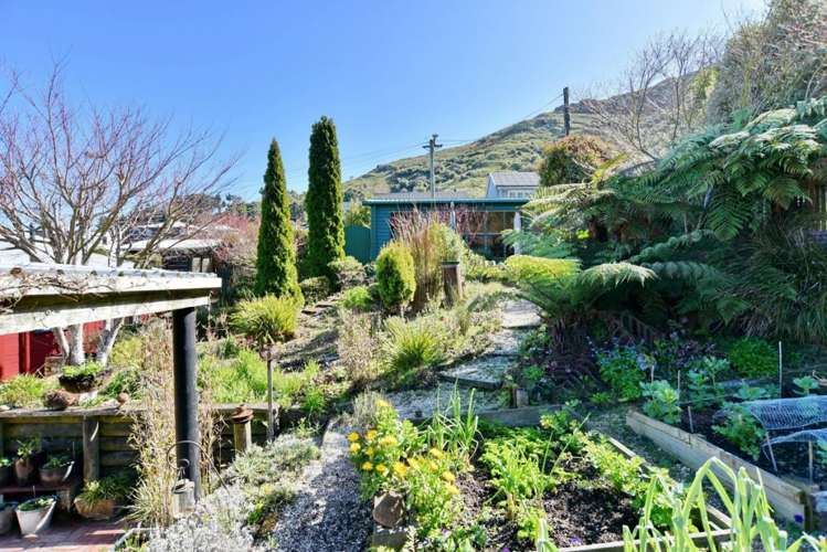 4 Somes Road Lyttelton_21