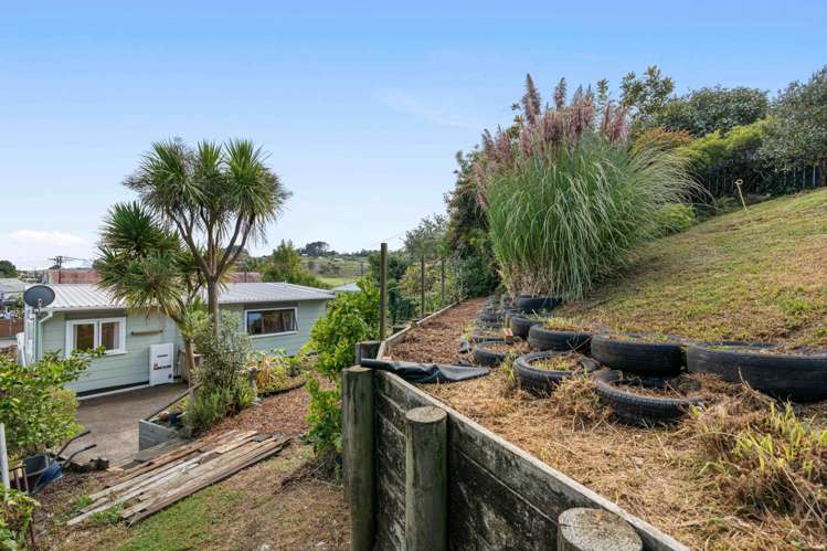 13 Awaroa Road Helensville_7