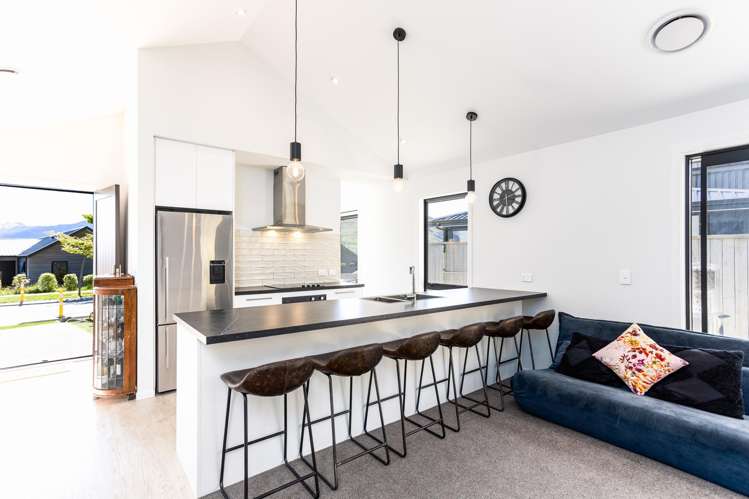 35 Muster Road, Hanley's Farm Jacks Point_10