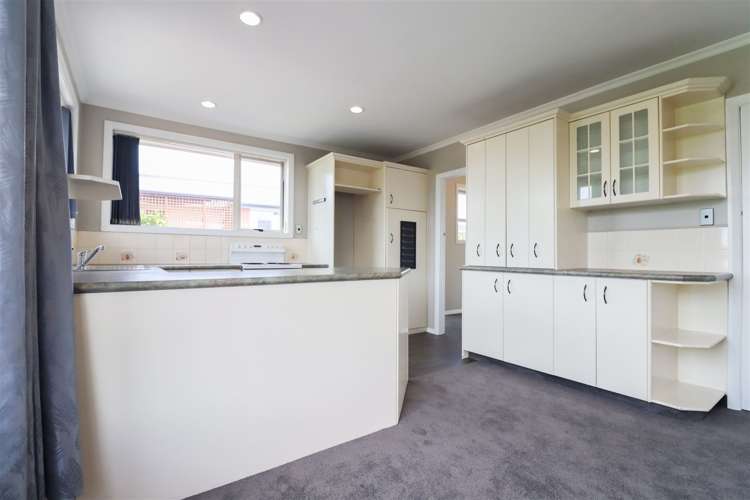 14 Goulds Road Marchwiel_2